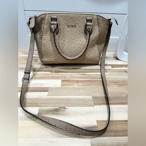 Gently used Guess Purse